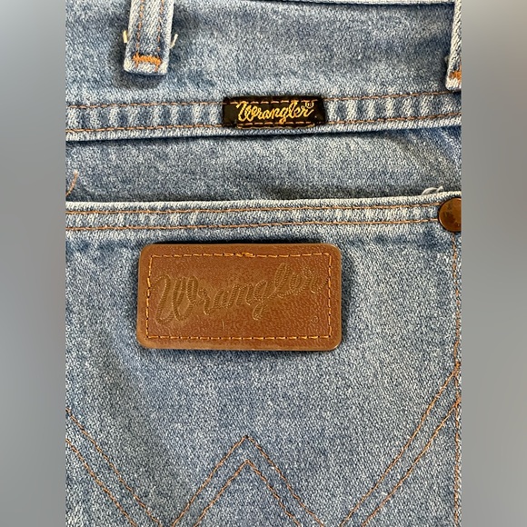 Vintage Wrangler Jeans - Picture 2 of 2